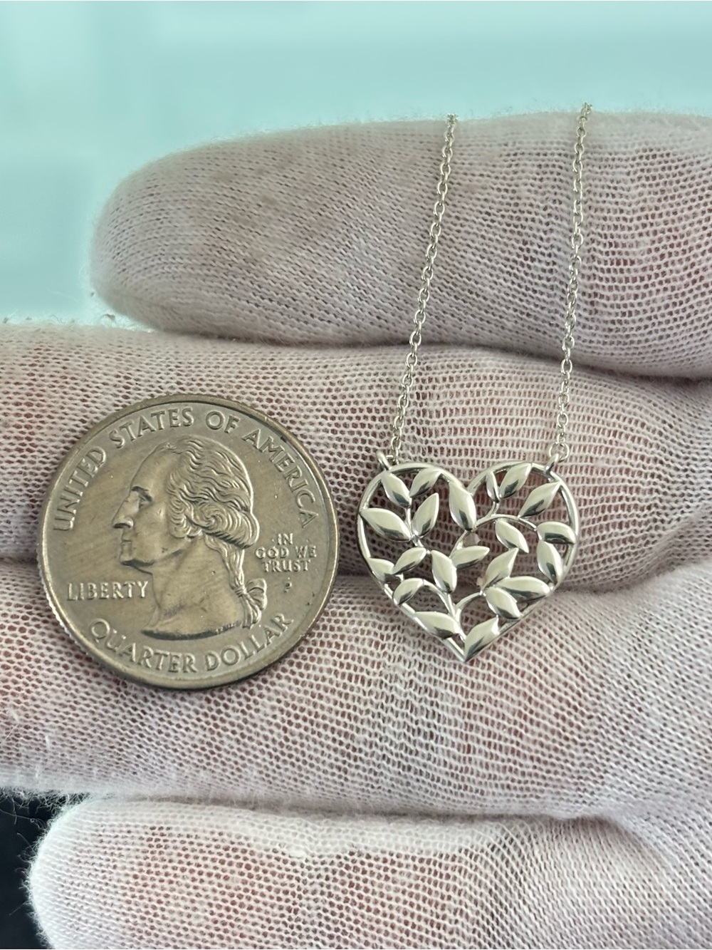 Tiffany & Co. Sterling silver Olive Leaf Heart Pendant Necklace 20" - Picture 6 of 9